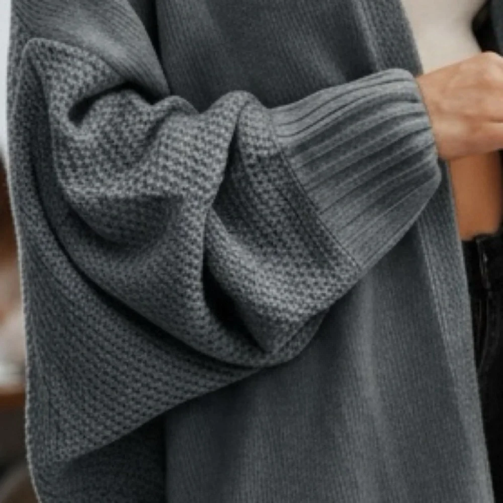 NWT Gray Oversized Knit Cardigan - Picture 5 of 7
